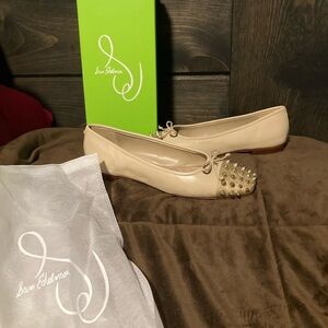 Sam Edelman Cream Studded Ballet Flats, new in box, size 7.5, cute and comfy